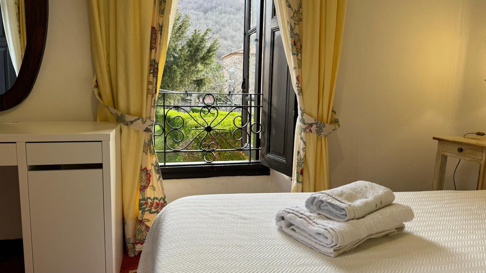 El Molino De Cicera Guest House Exterior photo